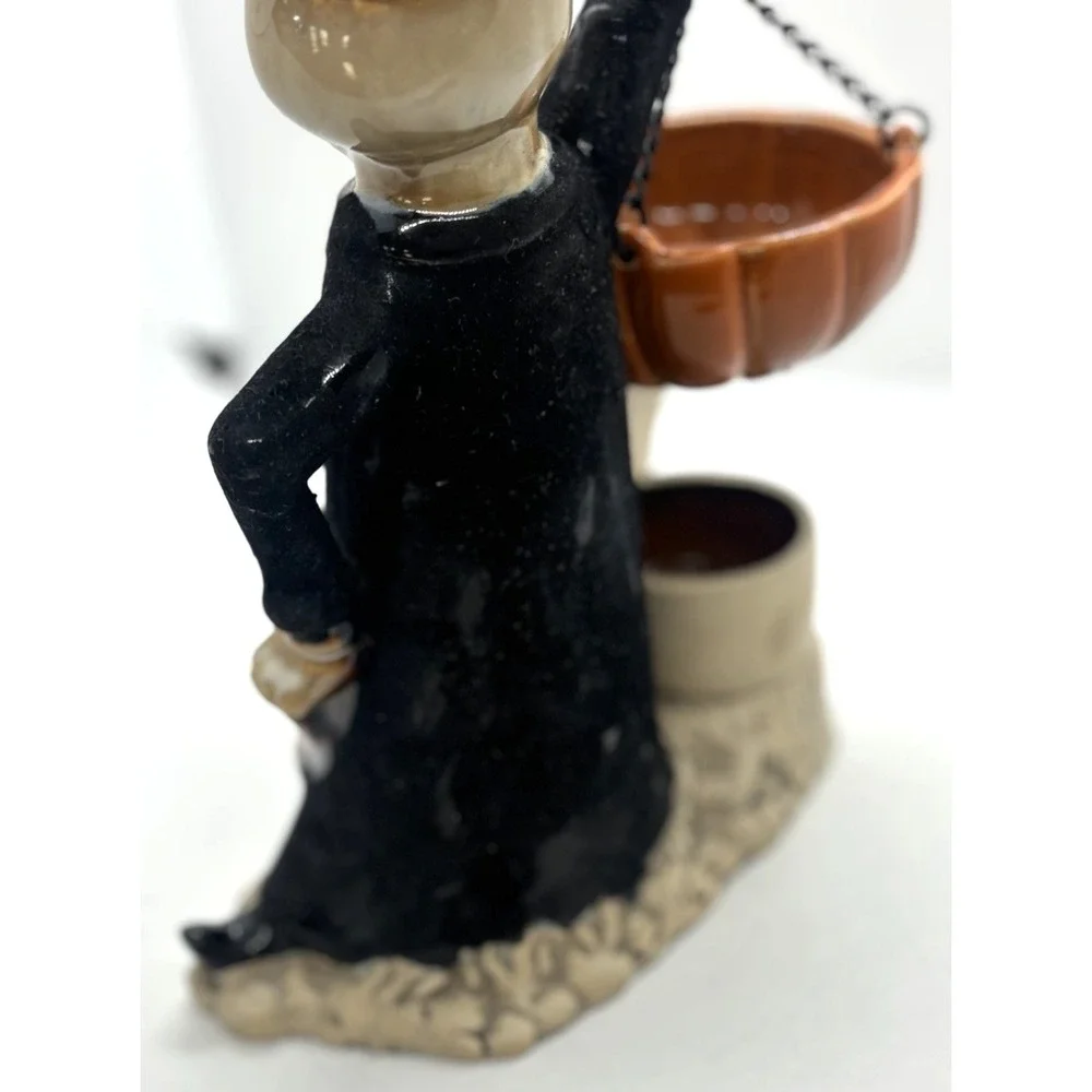 Yankee Candle Boney Bunch Skeleton Wax Warmer + 2 Cider Web Tarts RIP Headstone